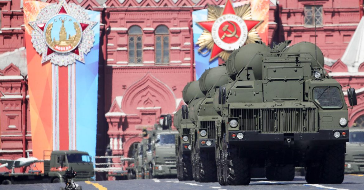 Ấn Độ sẽ nhận tên lửa S-400 Triumph trong năm 2020

